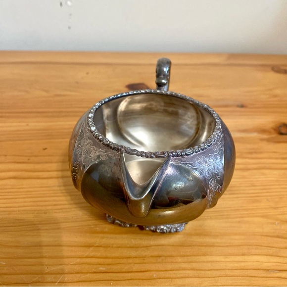 Vintage Silver Creamer Rockford Silver Plate Co. Antique Victorian Classic - Picture 2 of 7